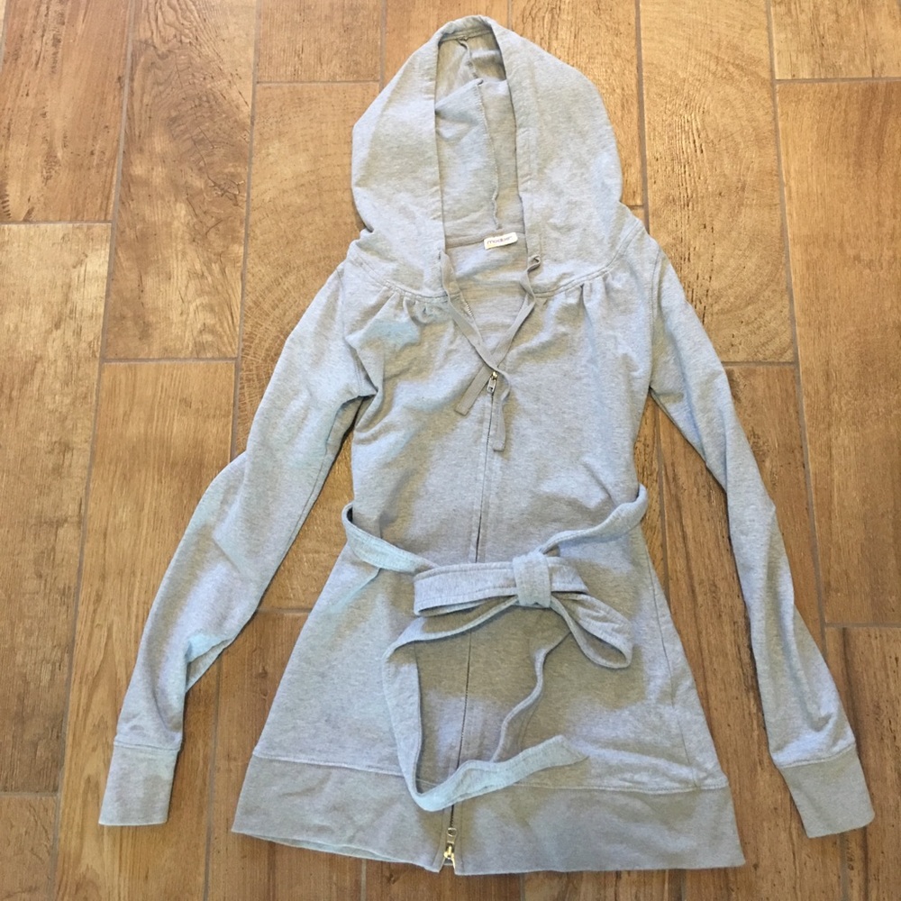 EUC only worn once. Modbe sz xs belted jacket